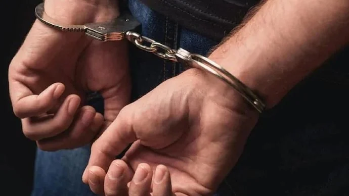 Delhi Police Capture Fugitive Brothers Wanted in 1996 Murder Case