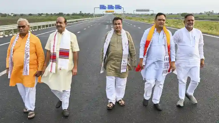 Delhi-Mumbai Expressway: ₹1.1L Cr Project Nears Completion
