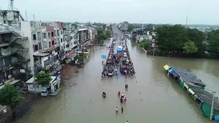 Gujarat Allocates ₹500 Crore for Surat Creek Flood Prevention